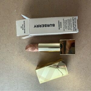 Burberry Matte Lipstick in Beige Archive – Neutral Nude Shade with Gold Case